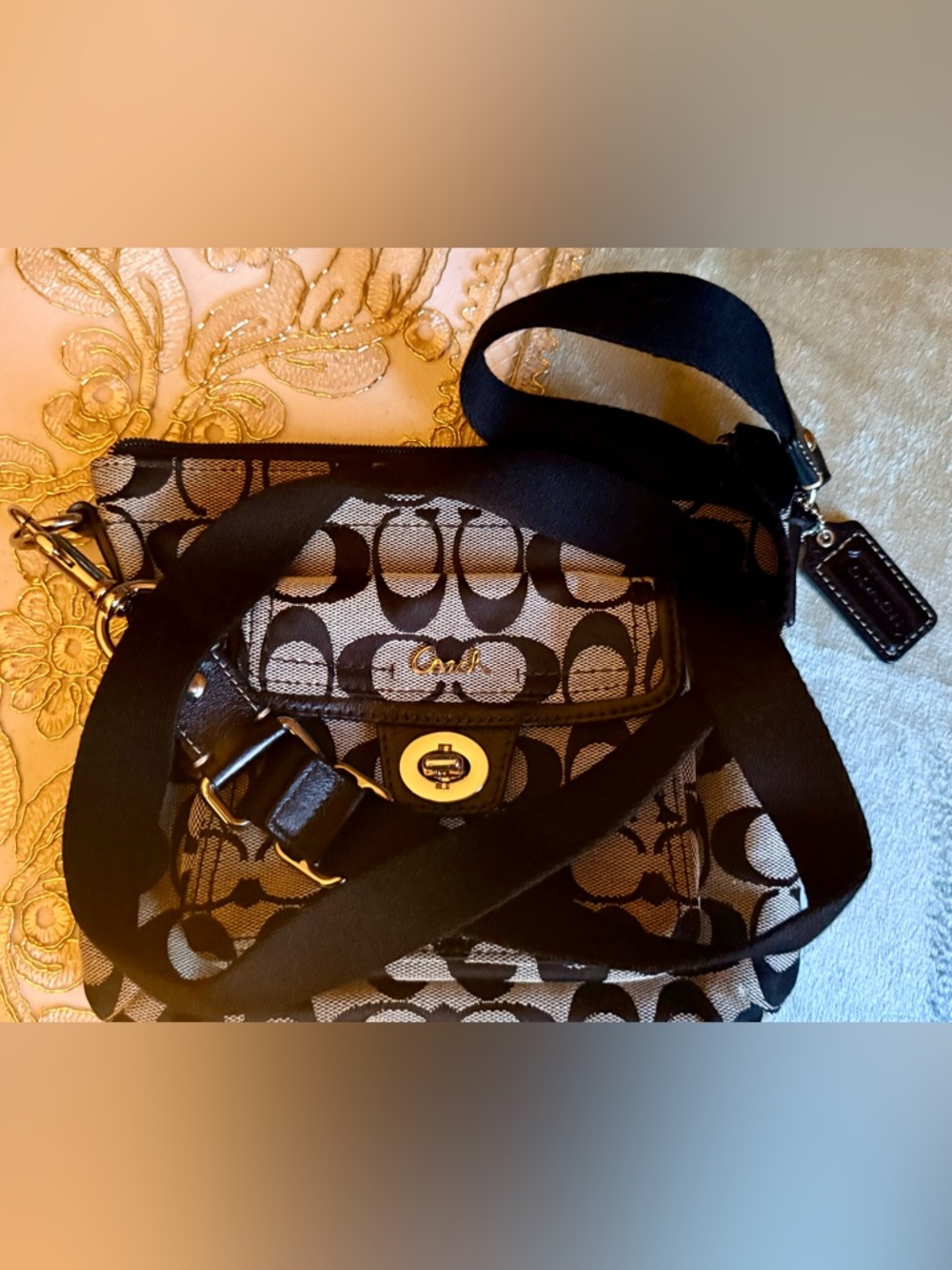 Coach Signature Swingpack Crossbody Bag - Picture 10 of 10